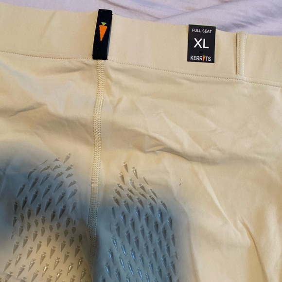 Kerrits ladies ice fill full seat, riding tight
Size extra large - Picture 2 of 3